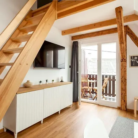 Corner House Near Bled Apartman