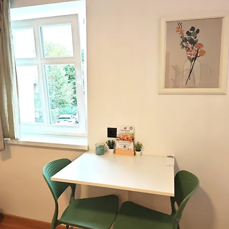 Corner House Near Bled Apartman