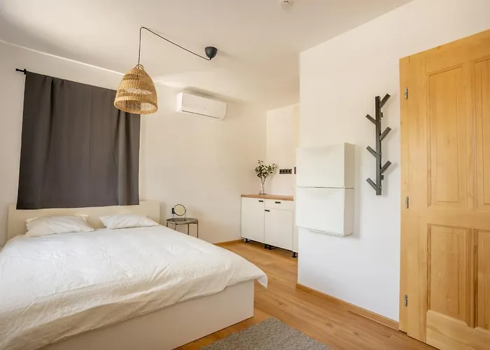 Corner House Near Bled 公寓 *