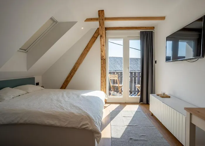 Daire Corner House Near Bled *