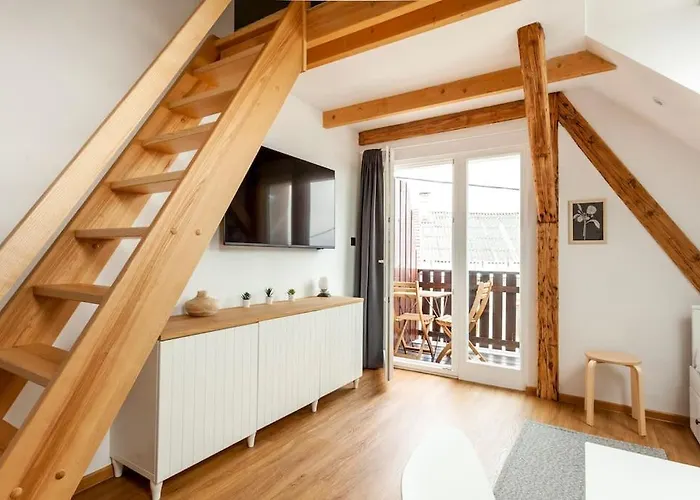 Corner House Near Bled Daire